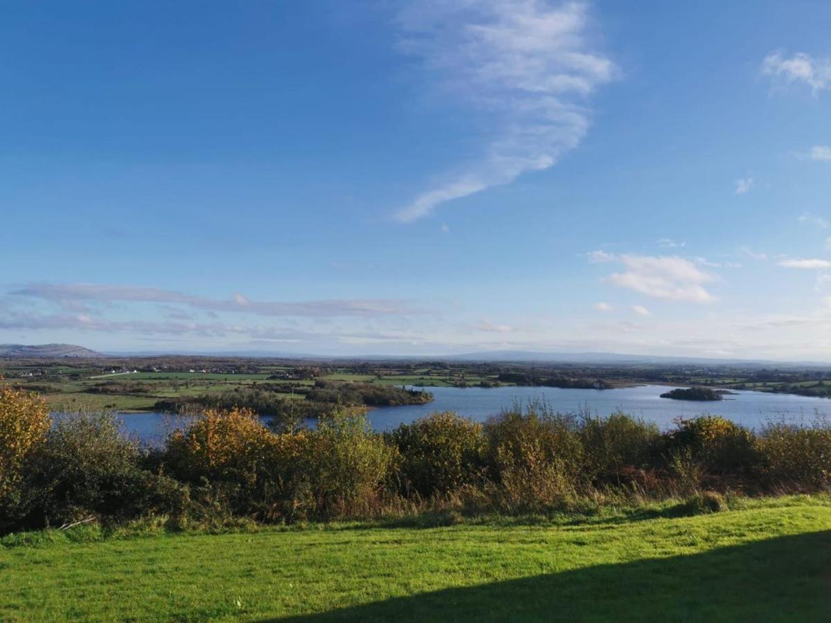 Corofin Lake Cottages Εξωτερικό φωτογραφία